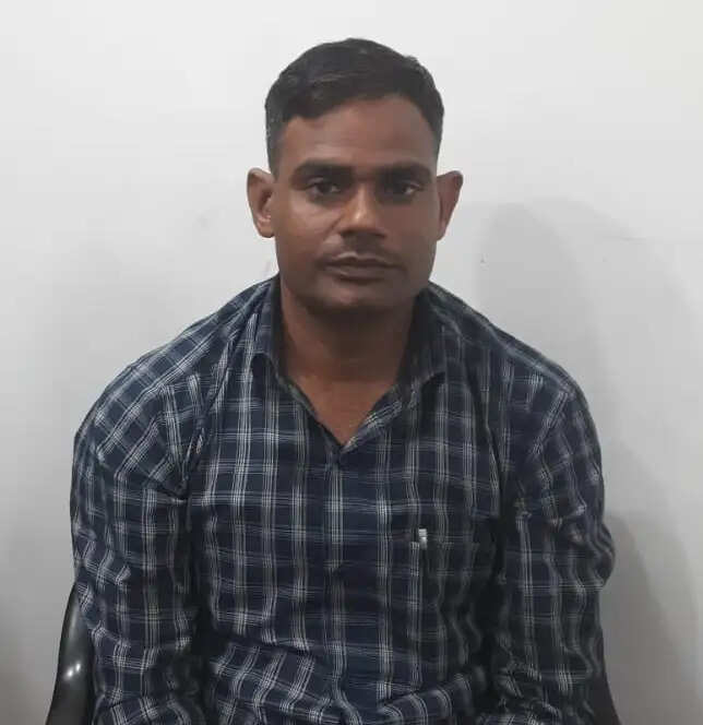 15 हजार की रिश्वत लेते एएसआई गिरफ्तार