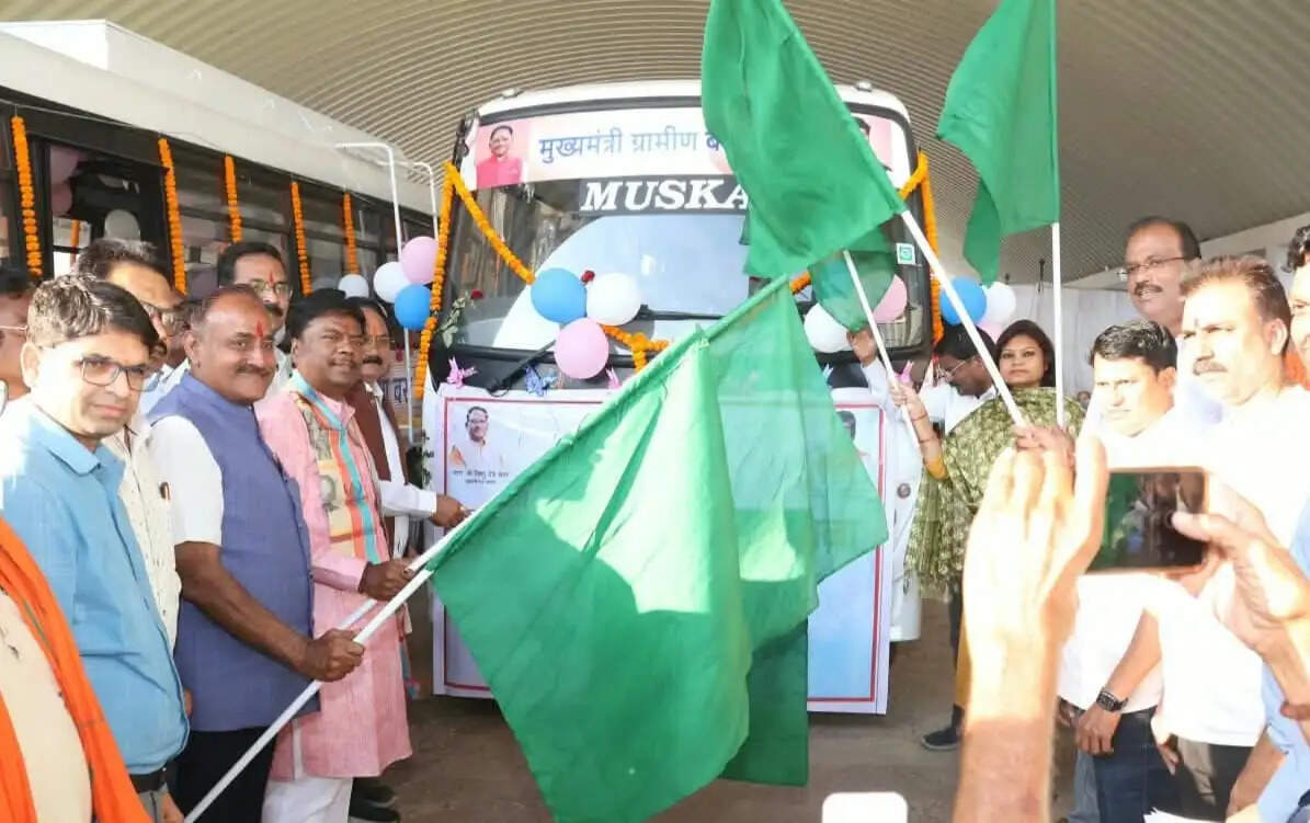 मुख्यमंत्री ग्रामीण बस योजना : कांकेर में दो नए मार्गों पर बस सेवा शुरू