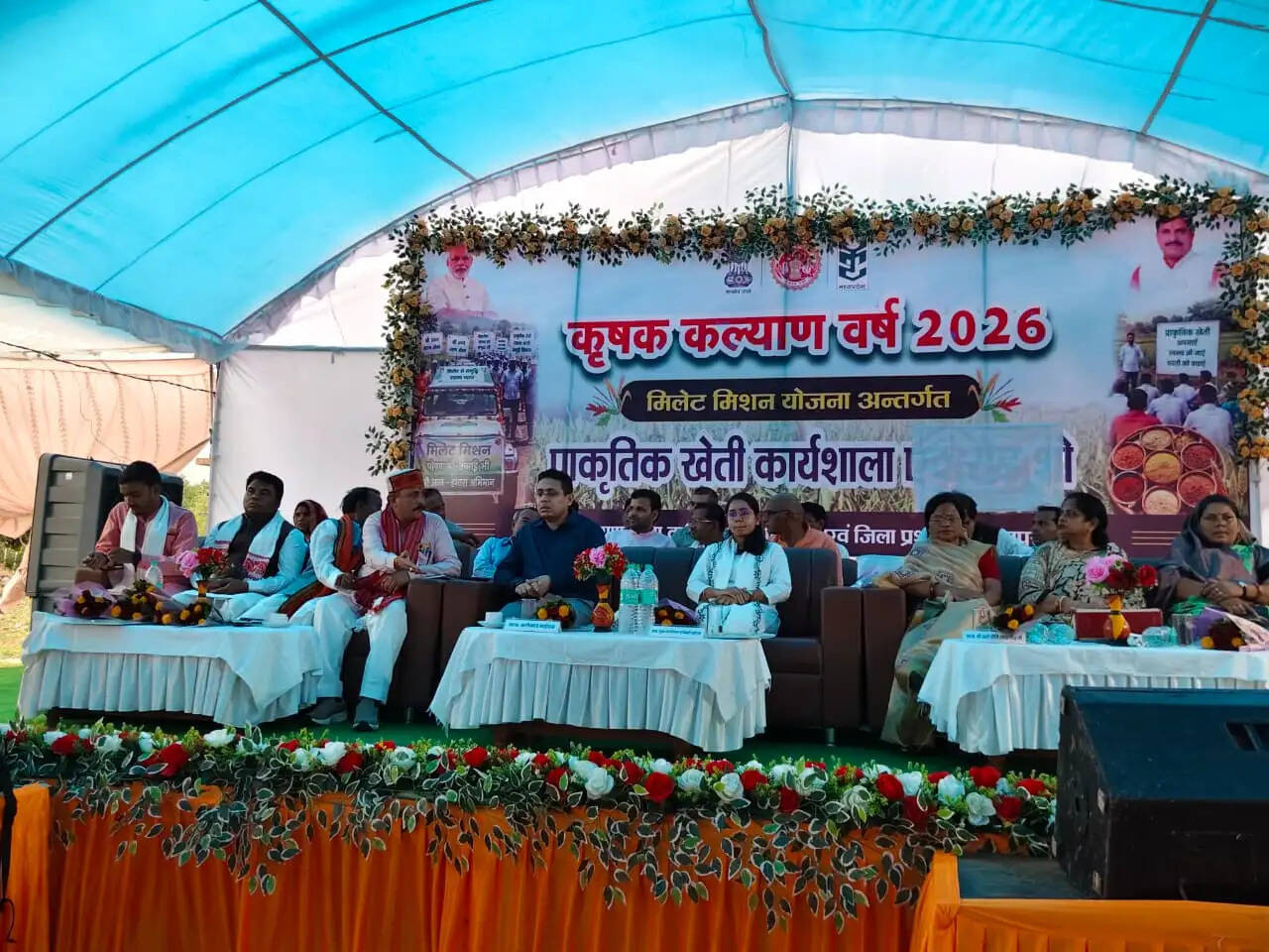 अनूपपुर:प्राकृतिक खेती केवल खेती की एक पद्धति नहीं, बल्कि हमारी परंपरा, किसान पारंपरिक कृषि की ओर हो अग्रसर- कलेक्टर