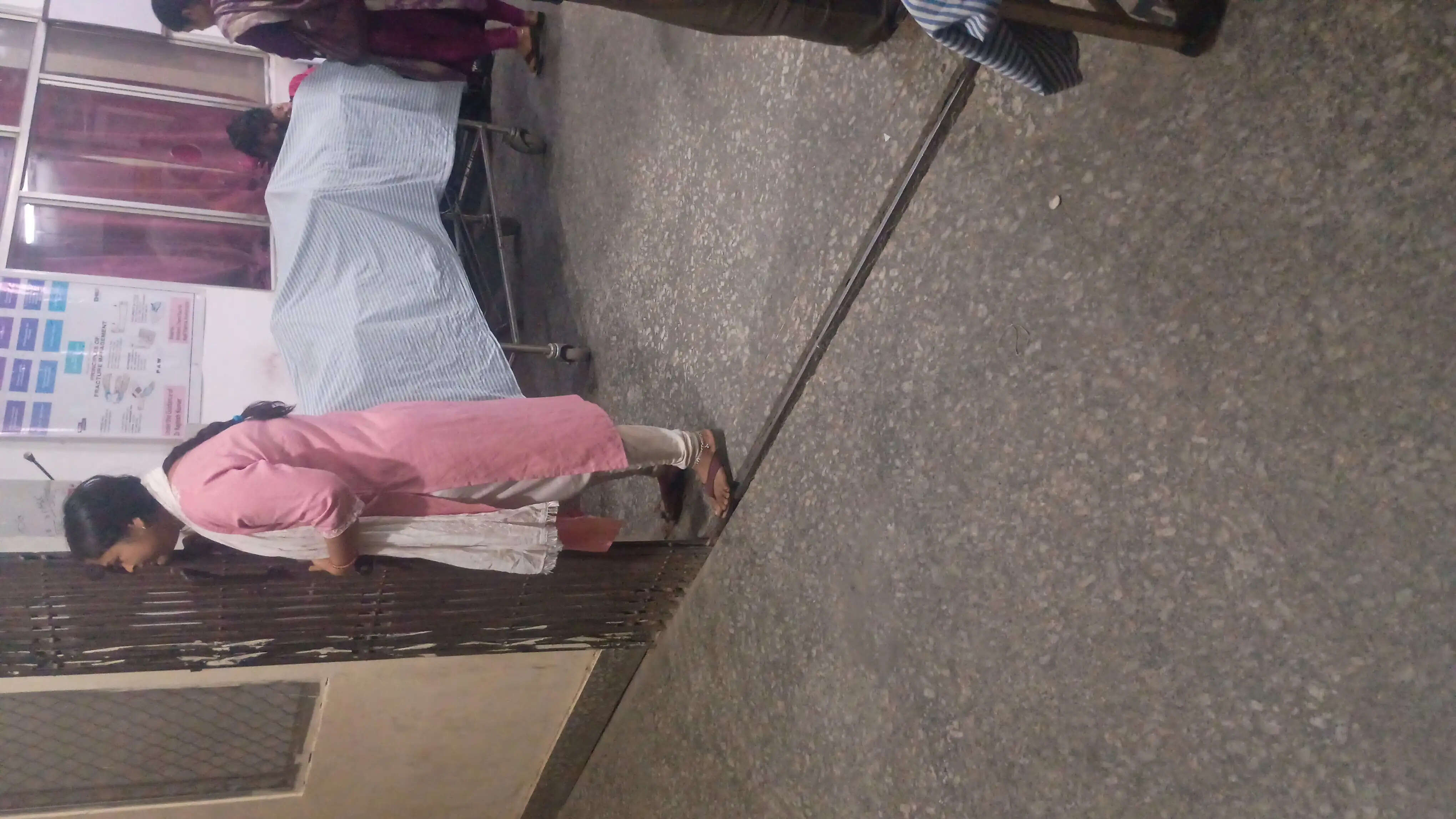 संदिग्ध परिस्थितियों में कार में अचेत मिला जितेन्द्र दूबे, मौत