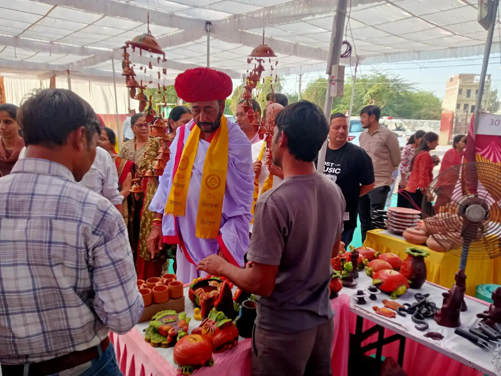 अमृता हाट मेले का शुभारंभ, राज्यमंत्री ओटाराम देवासी ने किया उद्घाटन