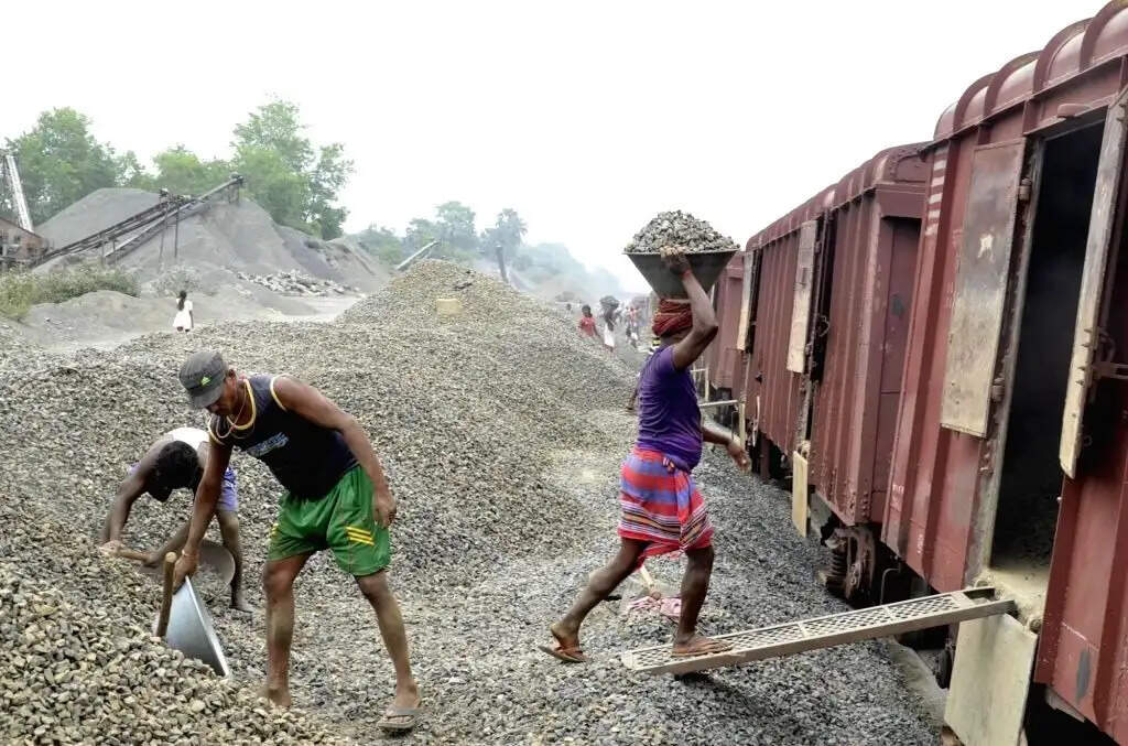 पूसीरे के सभी मंडलों का&nbsp;अप्रैल, 2026 में माल परिवहन के क्षेत्र में मजबूत प्रदर्शन