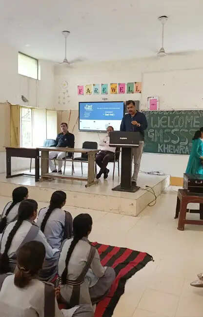 सोनीपत: खेवड़ा स्कूल में फ्रेंच भाषा प्रयोगशाला शुरू