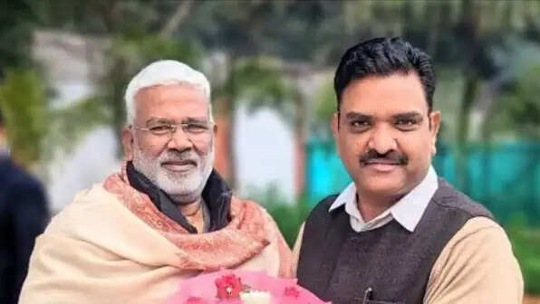जब-जब भर्तियां निकलती थीं 'चाचा-भतीजा' लूटने के लिए झोला लेकर निकल पड़ते थे : स्वतंत्र देव सिंह
