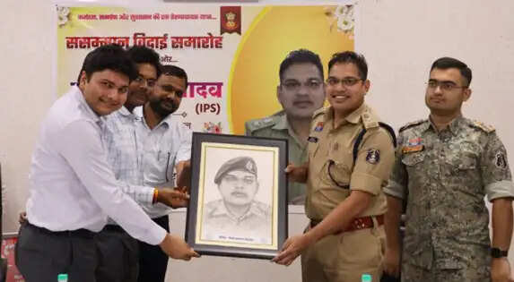 बीजापुर में बिताया गया समय उनके जीवन का अत्यंत महत्वपूर्ण व अविस्मरणीय -आईपीएस डॉ. जितेन्द्र यादव