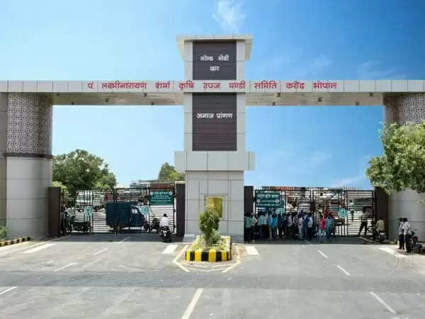 भोपाल: कृषि उपज मण्डी का भुगतान न होने पर 1 फरवरी से कचरा नहीं उठायेगा निगम