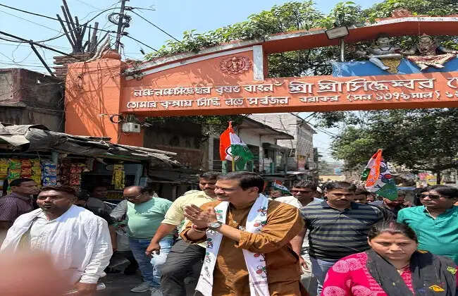 कुल्टी सीट से तृणमूल उम्मीदवार ने बराकर मे निकाली रैली, चलाया जनसंपर्क अभियान