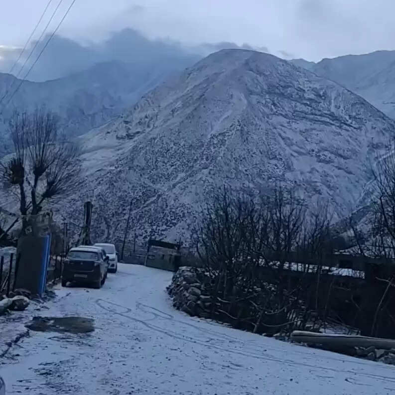 हिमाचल के ऊंचाई वाले इलाकों में ताज़ा बर्फबारी, शिमला में खिली धूप, एक हफ्ते तक मौसम रहेगा साफ