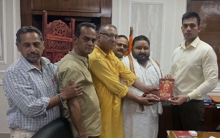 गुरुकुल की गतिविधियों और सांस्कृतिक विरासत को पुनर्जीवित करने के प्रयासों की दी जानकारी