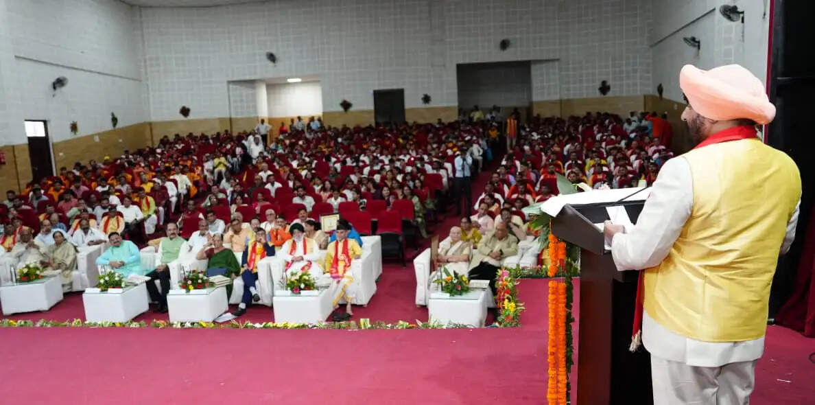 संस्कृत को नई तकनीक, शोध और नवाचार से जोड़ने की जरूरत : राज्यपाल