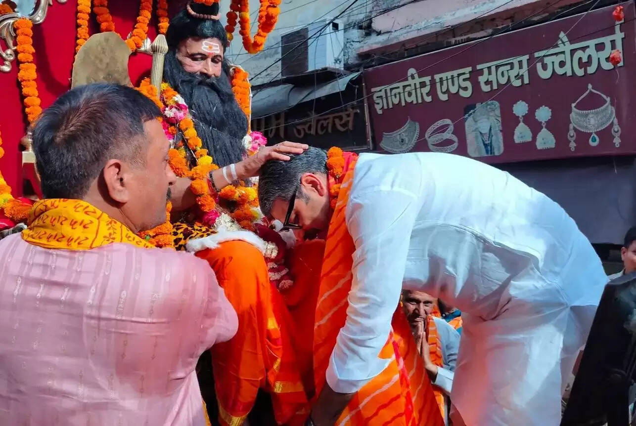 भगवान परशुराम जयंती पर अखिल भारतीय ब्राह्मण महासभा ने निकाली 22 वीं भव्य शोभायात्रा