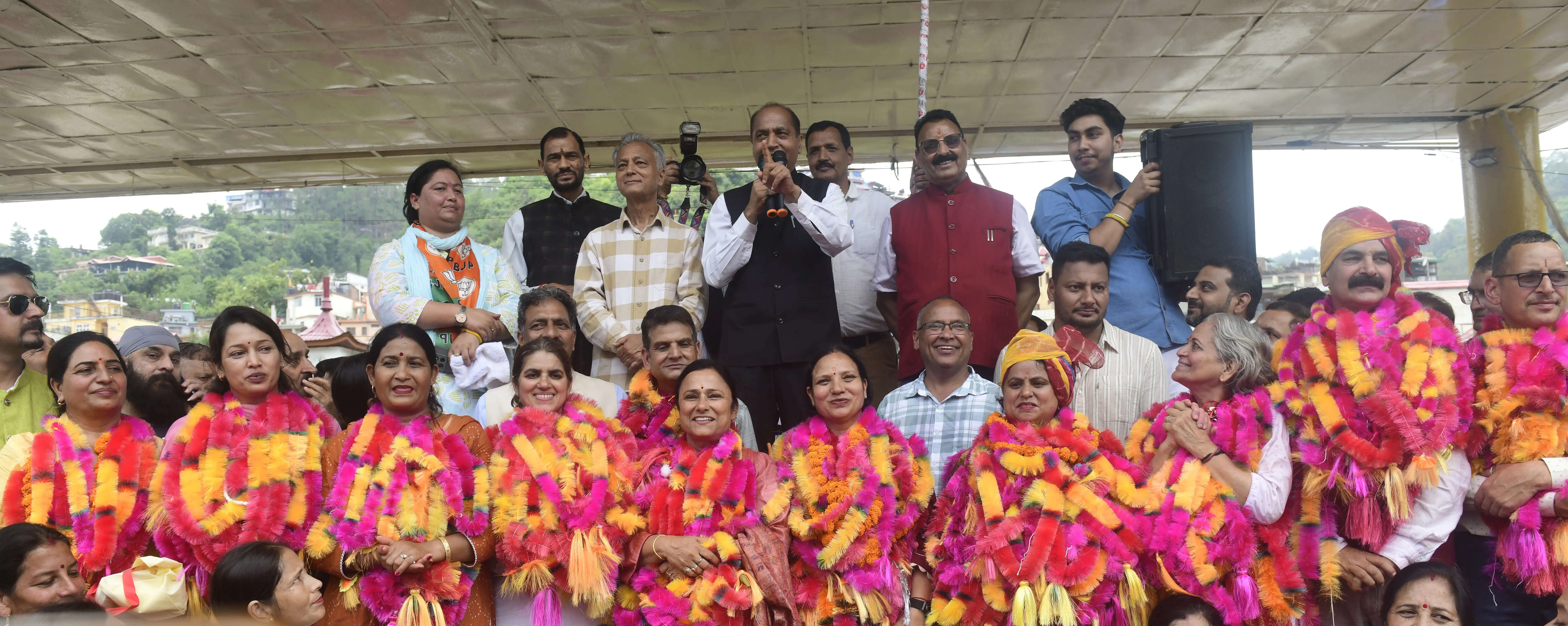 मंडी में भाजपा की प्रचंड जीत पर निकाली रैली, जयराम ठाकुर बोले- मंडी हमारी थी हमारी ही रहेगी