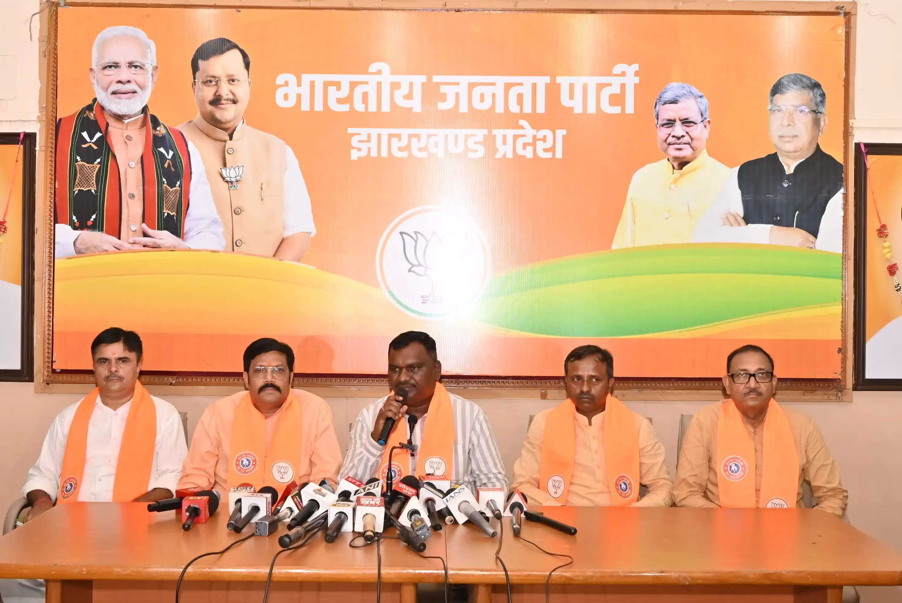 जमशेदपुर बंद को मिला ऐतिहासिक जनसमर्थन, राज्य सरकार कानून-व्यवस्था पर आत्ममंथन करे : अमर बाउरी