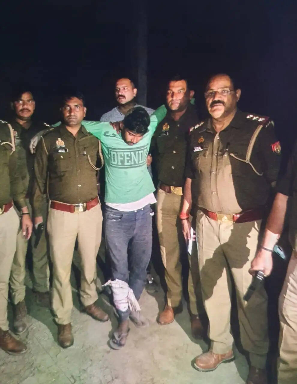 सेल्समैन की पीट-पीटकर हत्या करने वाला आरोपी मुठभेड़ में गिरफ्तार