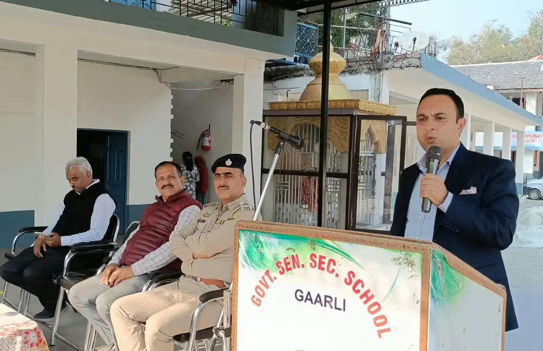 सीनियर सेकेंडरी स्कूल गारली और बणी तथा मैगनेट स्कूल में दी कानूनी जानकारियां