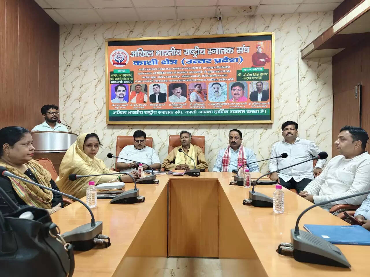 स्नातकों के लिए ऐसे संगठन की आवश्यकता,जो किसी भी राजनीतिक दल का बंधुआ न हो:योगेश सिंह सेंगर