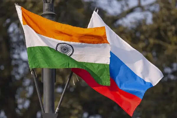 रूसी ने भारत से जब्त टैंकर पर मौजूद रूसी चालक दल की रिहाई का किया आग्रह