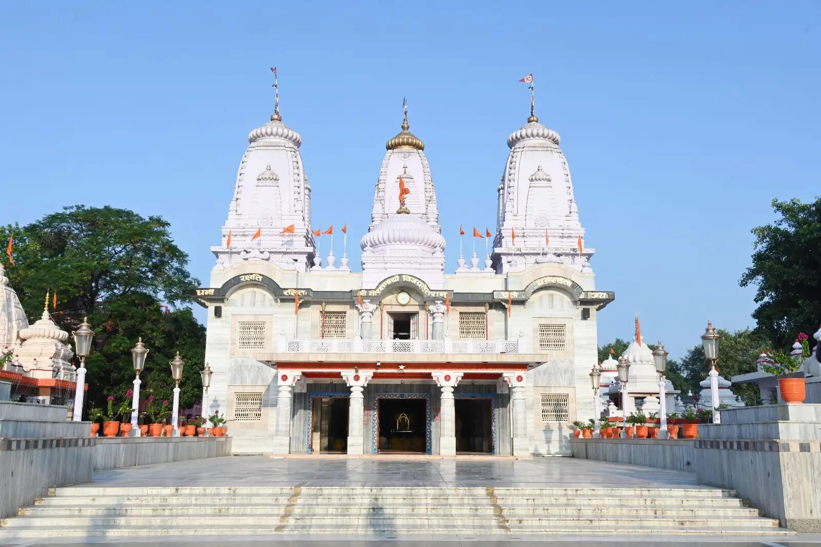 गुरु पूर्णिमा पर मुख्यमंत्री योगी शिष्य-गुरु दोनों भूमिका में रहेंगे, लेंगे गुरु का आशीर्वाद और शिष्यों को देंगे आशीर्वाद