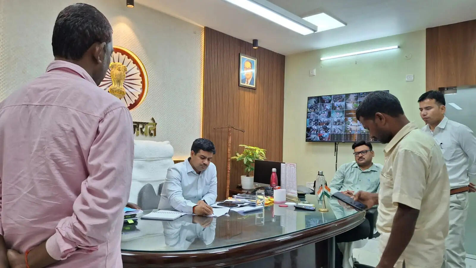 सुपौल में जिलाधिकारी का जनता दरबार, 10 मामलों पर हुई सुनवाई