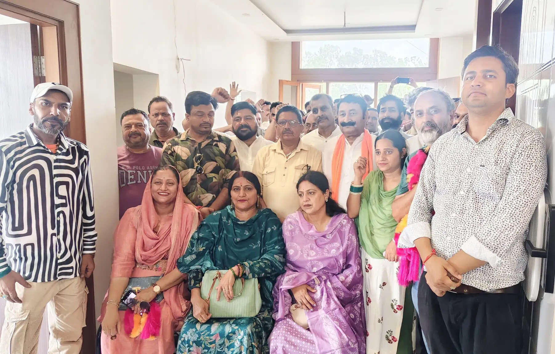 जम्मू के अलग राज्य की मांग को लेकर बिश्नाह में बैठक, आंदोलन को गांवों तक ले जाने पर जोर