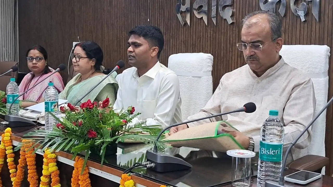 सीवान शहर को स्मार्ट और स्वच्छ बनाने की कवायद तेज