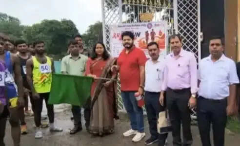 जिला स्तरीय रेड रिबन रन मैराथन का आयोजन