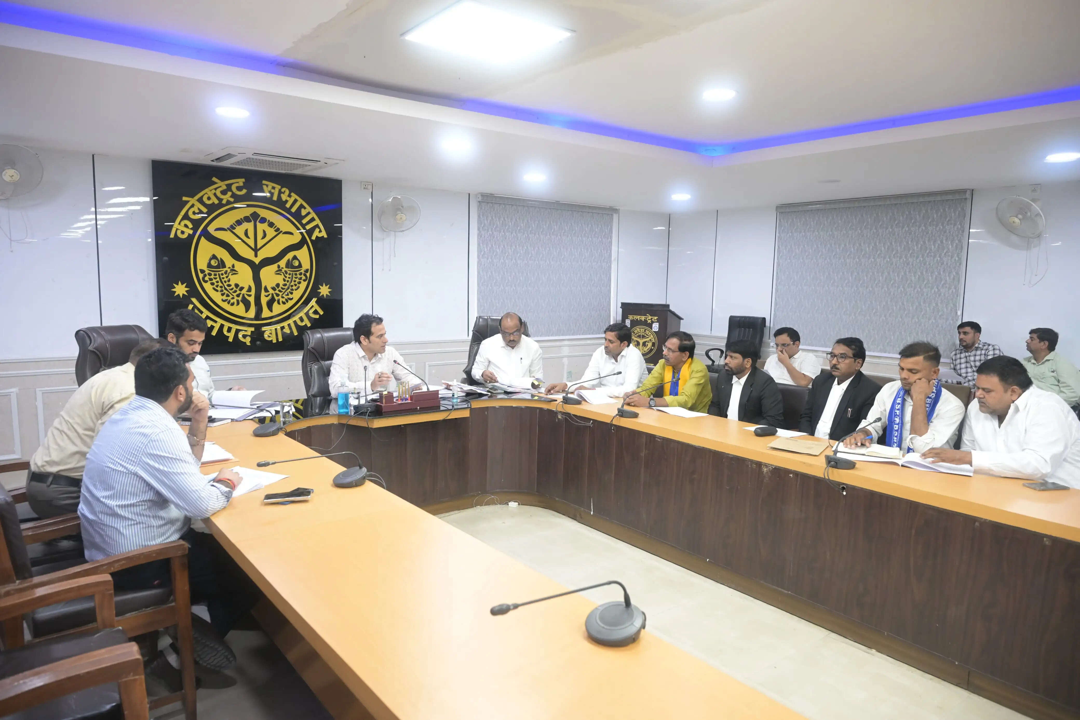 बागपय में घर-घर चलेगा मतदाता पंजीकरण अभियान, बैठक में बनी कार्ययोजना