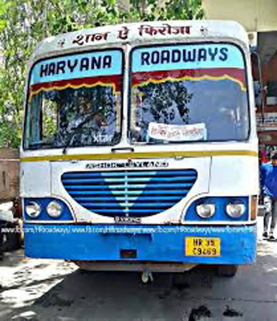 हिसार के आरटीए पर पक्षपात व निजी ऑपरेटरों को लाभ पहुंचाने का आरोप