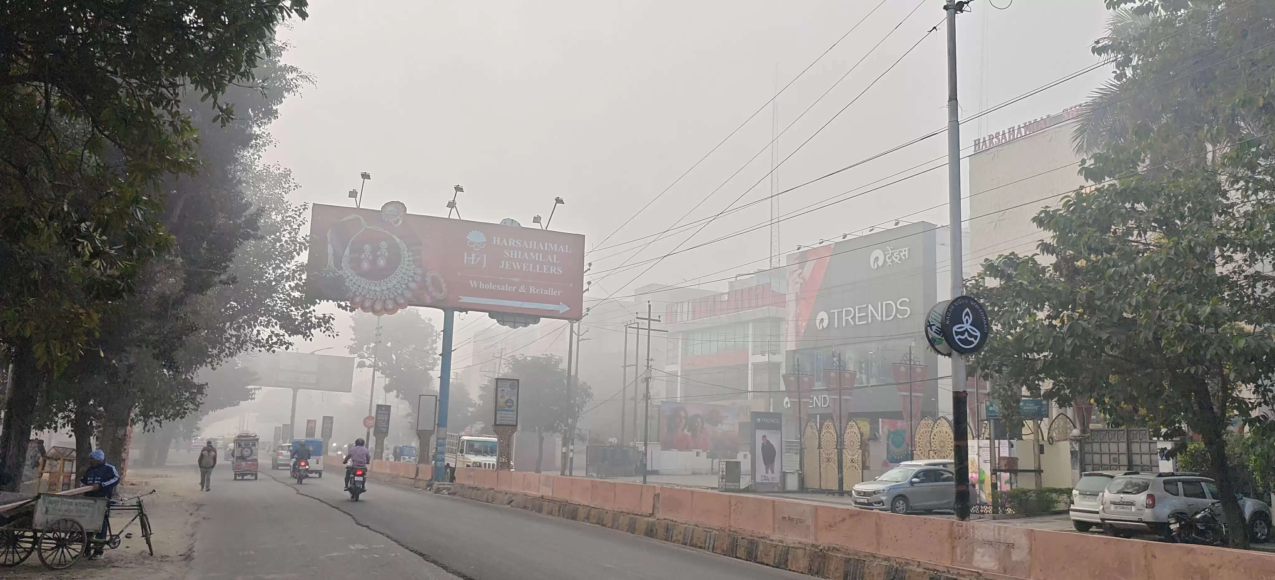 मुरादाबाद में दिखा काेहरा, सूर्यदेव के दर्शन से छटा