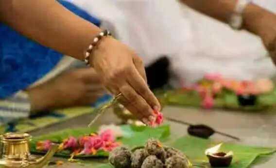 पितृ पक्ष 26 सितंबर से: तिथि क्षय के कारण 15 दिन का होगा पखवाड़ा