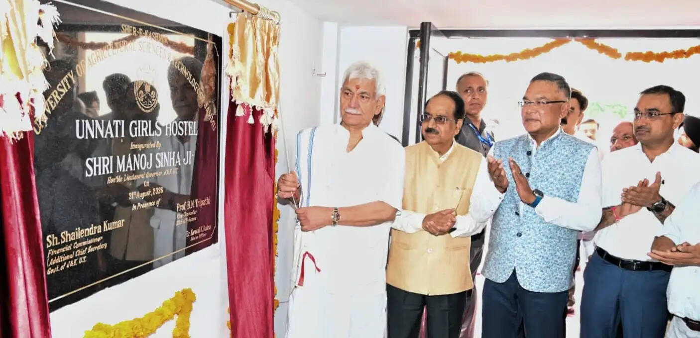 उपराज्यपाल ने एसकेयूएएसटी जम्मू में कई नई इंफ्रास्ट्रक्चर सुविधाओं का उद्घाटन किया