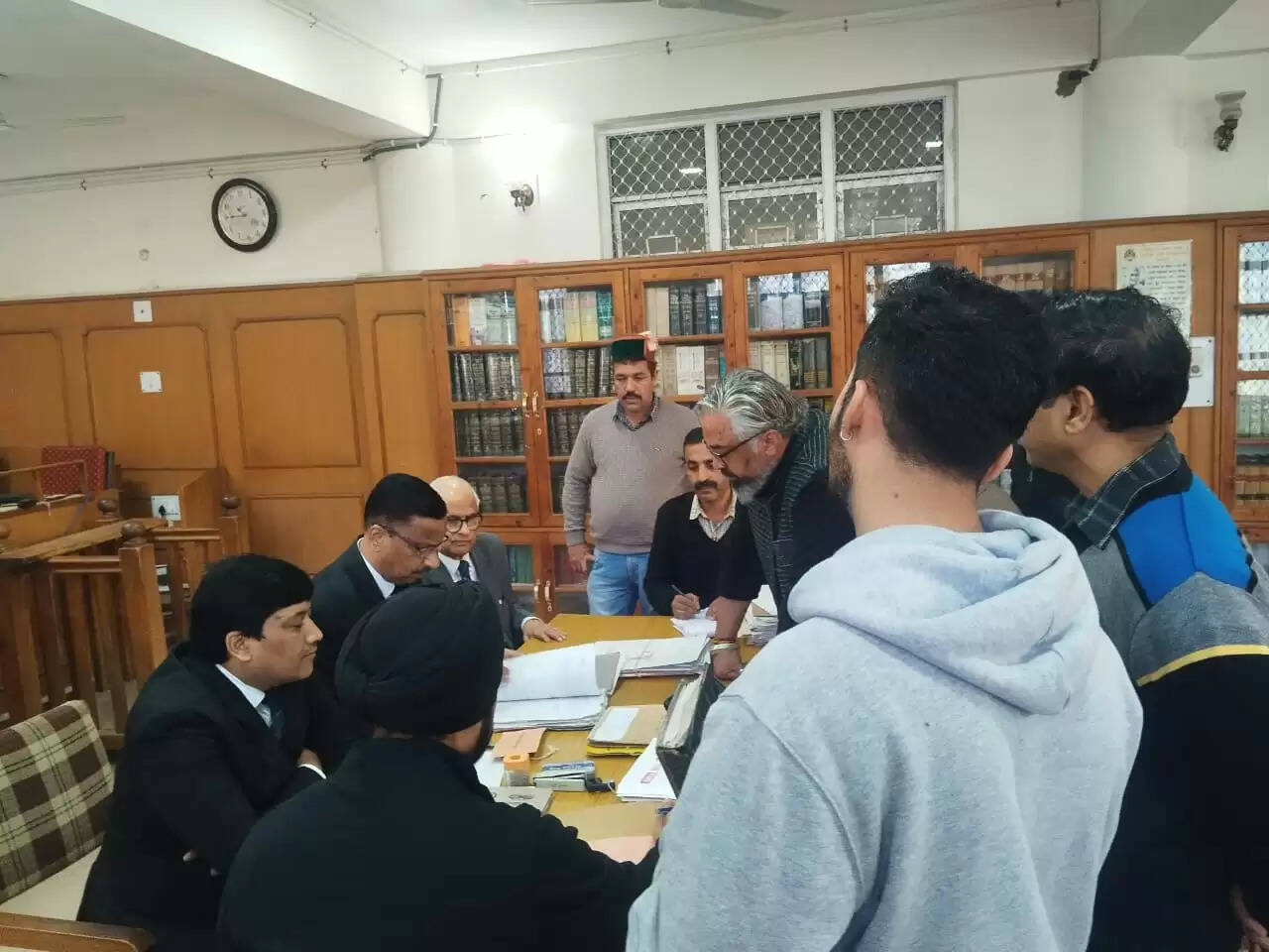 लोक अदालत में कुल रु. 6,12,66,57 की राशि का निपटारा