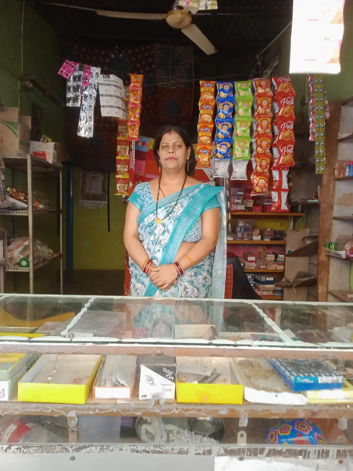 लखपति दीदी बनीं सुरेखा जायसवाल, संघर्ष से आत्मनिर्भरता तक की प्रेरक कहानी