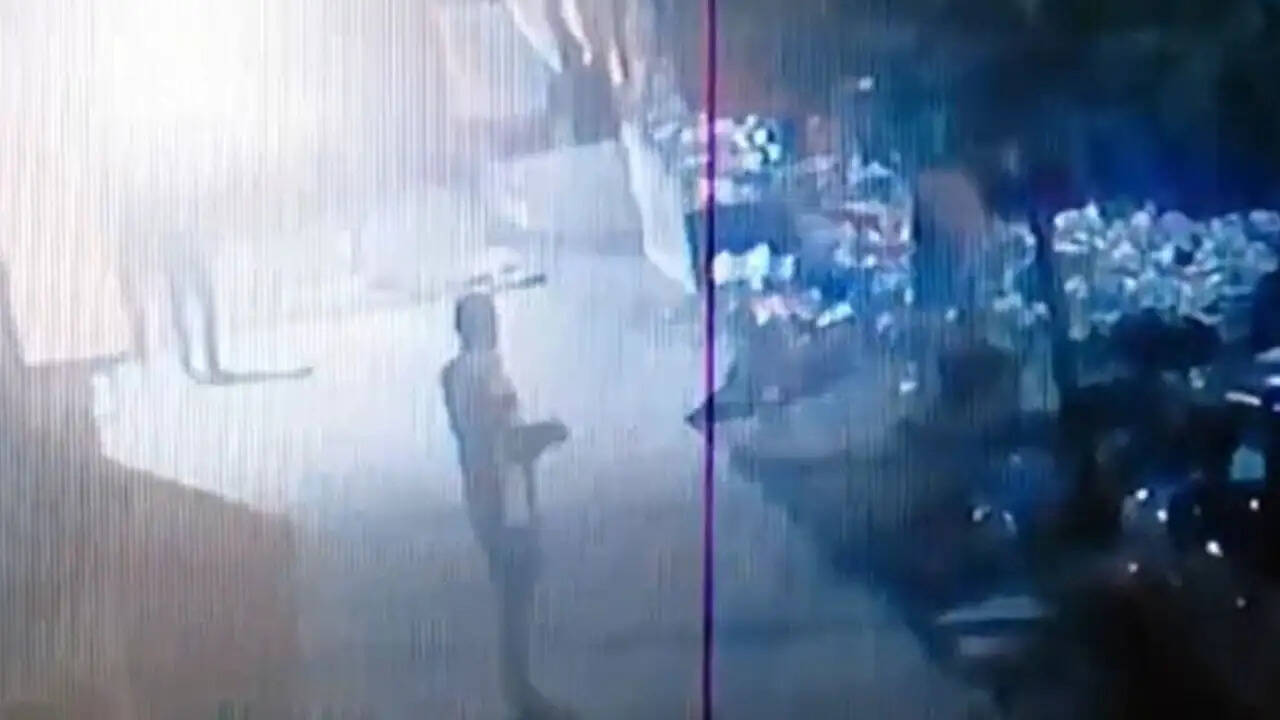 बैंडेल में तृणमूल कार्यकर्ता के घर और गाड़ी पर पथराव का आरोप, भाजपा ने किया खारिज