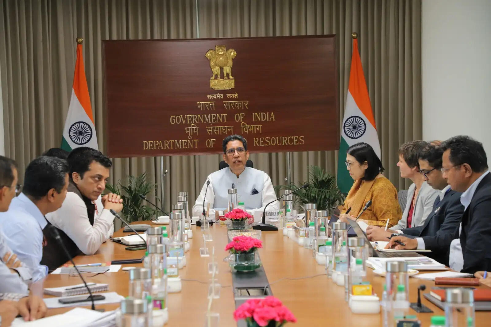 अधिकांश राज्यों, केंद्रशासित प्रदेशों में रिकॉर्ड्स ऑफ राइट्स के डिजिटलीकरण का कार्य पूराः डीओएलआर