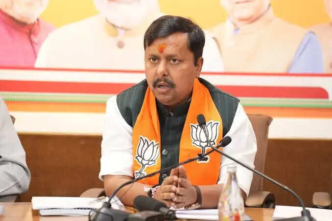 नितिन नवीन के राजनीतिक सफर पर प्रधानमंत्री ने साझा की पोस्ट, कहा- उनकी सादगी और सरलता हर भाजपा कार्यकर्ता के लिए गर्व की बात