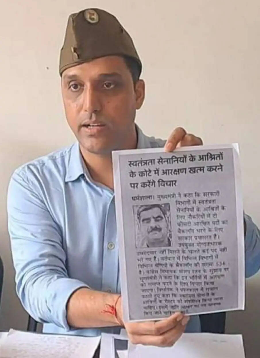 आज़ाद हिंद दिवस पर डॉ. अतुल ने याद दिलाया जय हिंद और कौमी तराना