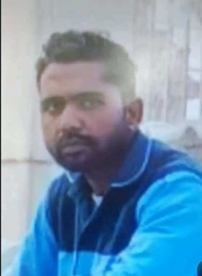 पानीपत: पंखे से लटकर युवक ने की आत्महत्या