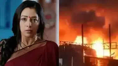 फिल्म सिटी में सीरियल 'अनुपमा' के सेट में लगी आग
