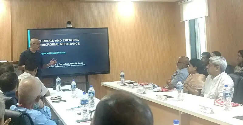 एंटीमाइक्रोबियल रेजिस्टेंस दुनिया की जनस्वास्थ्य के सबसे महत्वपूर्ण समस्याओं में से एक: डॉ. जयंत विश्व शर्मा