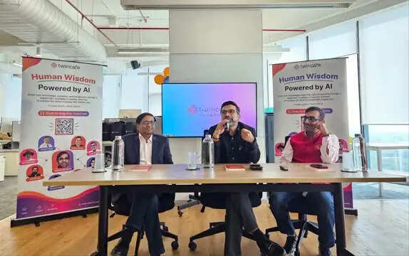 राष्ट्रीय सुरक्षा विशेषज्ञ अमित दुबे ट्विनकैफे से जुड़े, साइबर सुरक्षा सलाहकार की संभालेंगे जिम्मेदारी