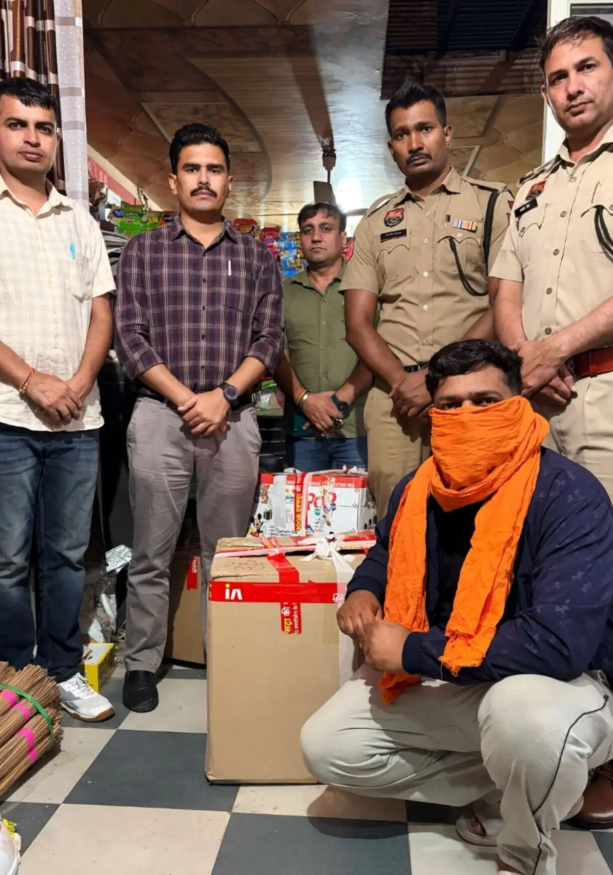 कैथल में दो जगह छापा, 306 किलो पटाखे बरामद