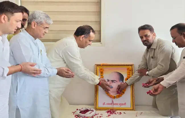 सोनीपत: डॉ. श्यामा प्रसाद मुखर्जी की शिक्षाओं को आत्मसात करें: मोहन लाल बड़ौली
