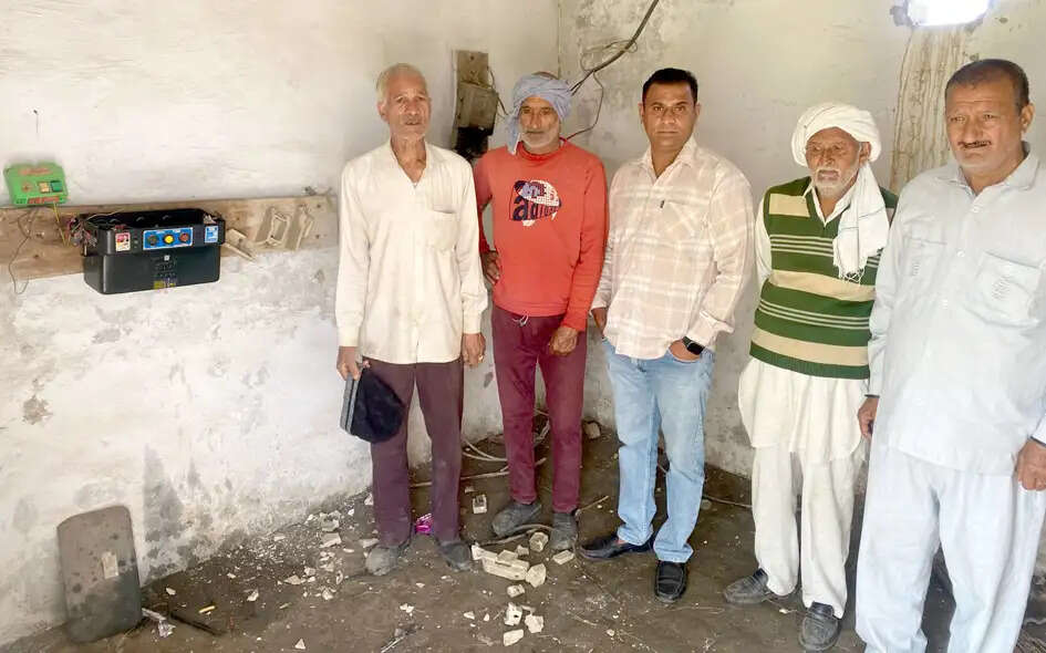 यमुनानगर:रादौर क्षेत्र में ट्यूबवेल&nbsp;बने चोरों का निशाना, कई किसानों की बिजली तारें चोरी