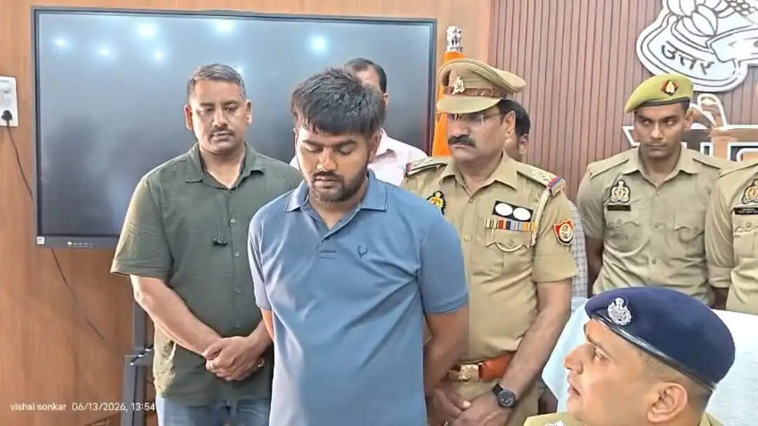 कंपनी के नाम पर करोड़ों की साइबर ठगी का मास्टरमाइंड गिरफ्तार, 2.5 करोड़ की धोखाधड़ी का खुलासा