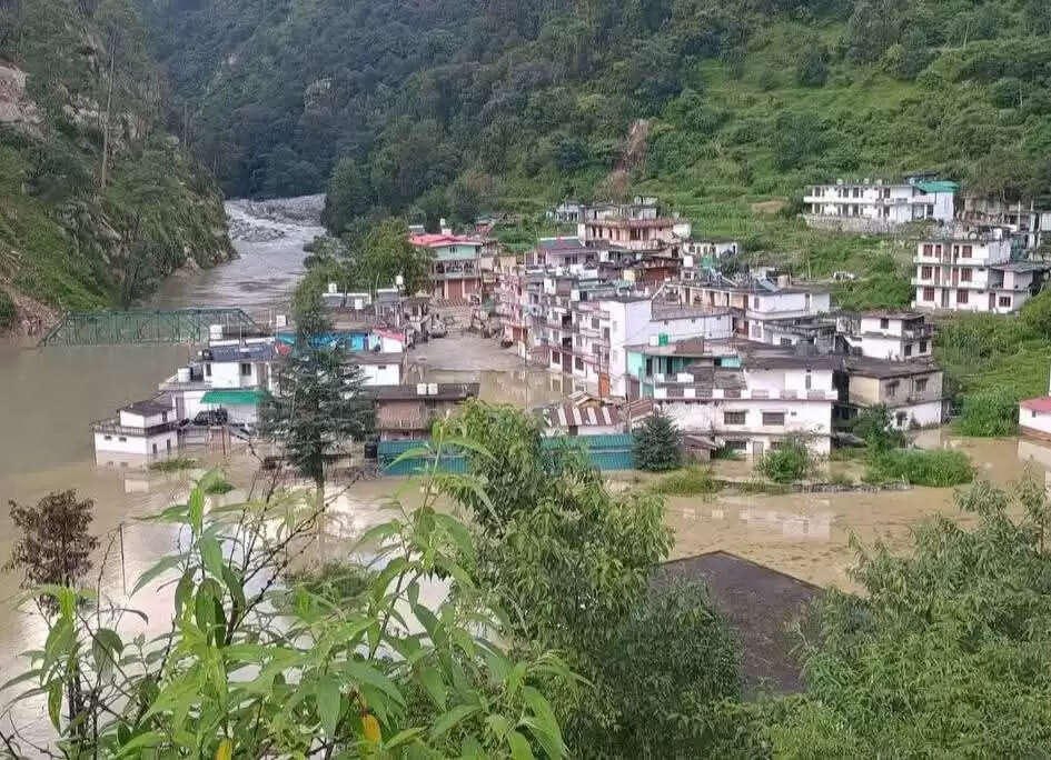 उत्तराखंडः झील में डूबा यमुनोत्री का पड़ाव स्यानाचट्टी, निचले इलाकों को खतरा