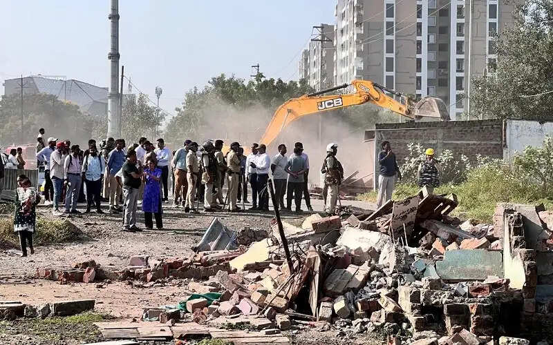 इंदौरः मास्टर प्लान सड़क पर रिमूवल कार्रवाई जारी, पिपलियाहाना-बिचौली कांकड़ में हटाए बाधक निर्माण