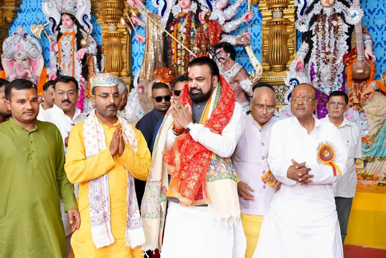 मुख्यमंत्री सम्राट चौधरी ने की देवी दुर्गा की पूजा-अर्चना, राज्य की सुख-समृद्धि की कामना