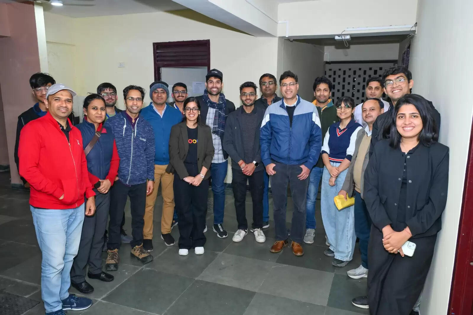 कैंपस प्लेसमेंट सीज़न के पहले दिन आईआईटी कानपुर के 672 छात्रों को मिला जॉब ऑफर, नौ छात्रों को मिले विदेश से ऑफी