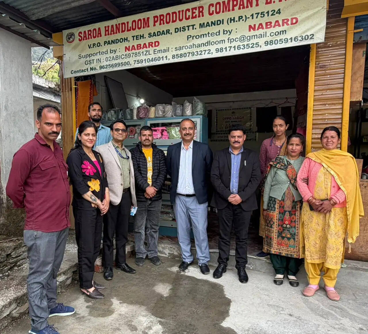 साक्षरता समिति की सरोआ हैंडलूम परियोजना का नाबार्ड द्वारा मूल्यांकन